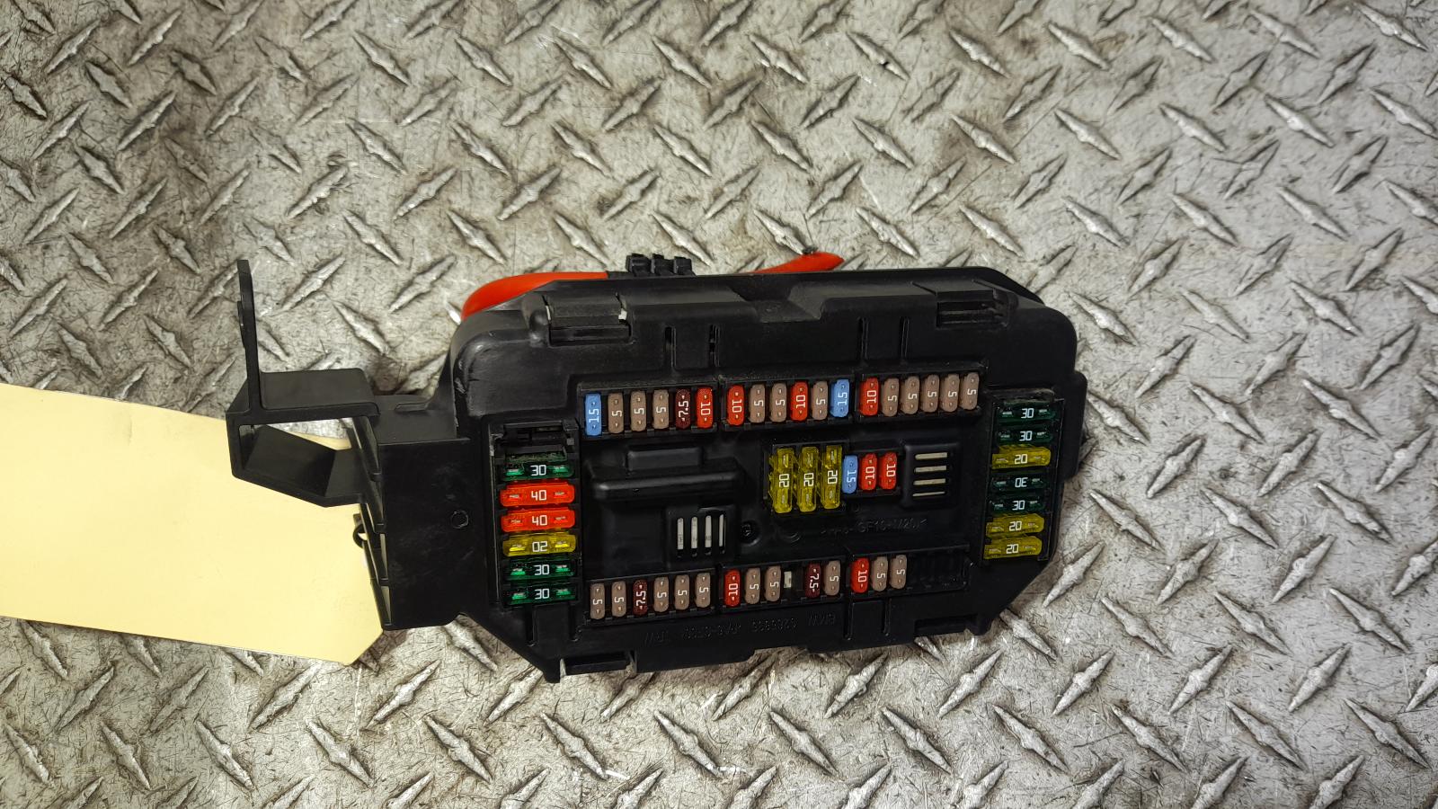 View Auto part Fuse Box Bmw X5 2015