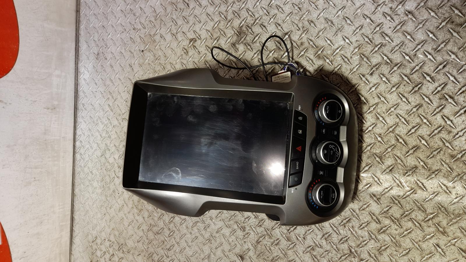 View Auto part Radio/Cd/Dvd/Sat/Tv Ford Ranger 2014