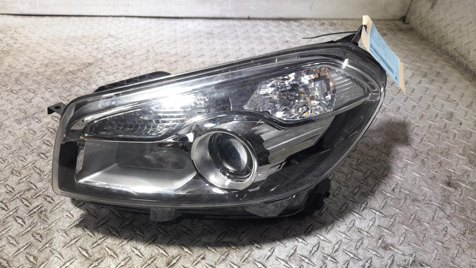 View Auto part Left Headlamp Nissan Dualis 2013