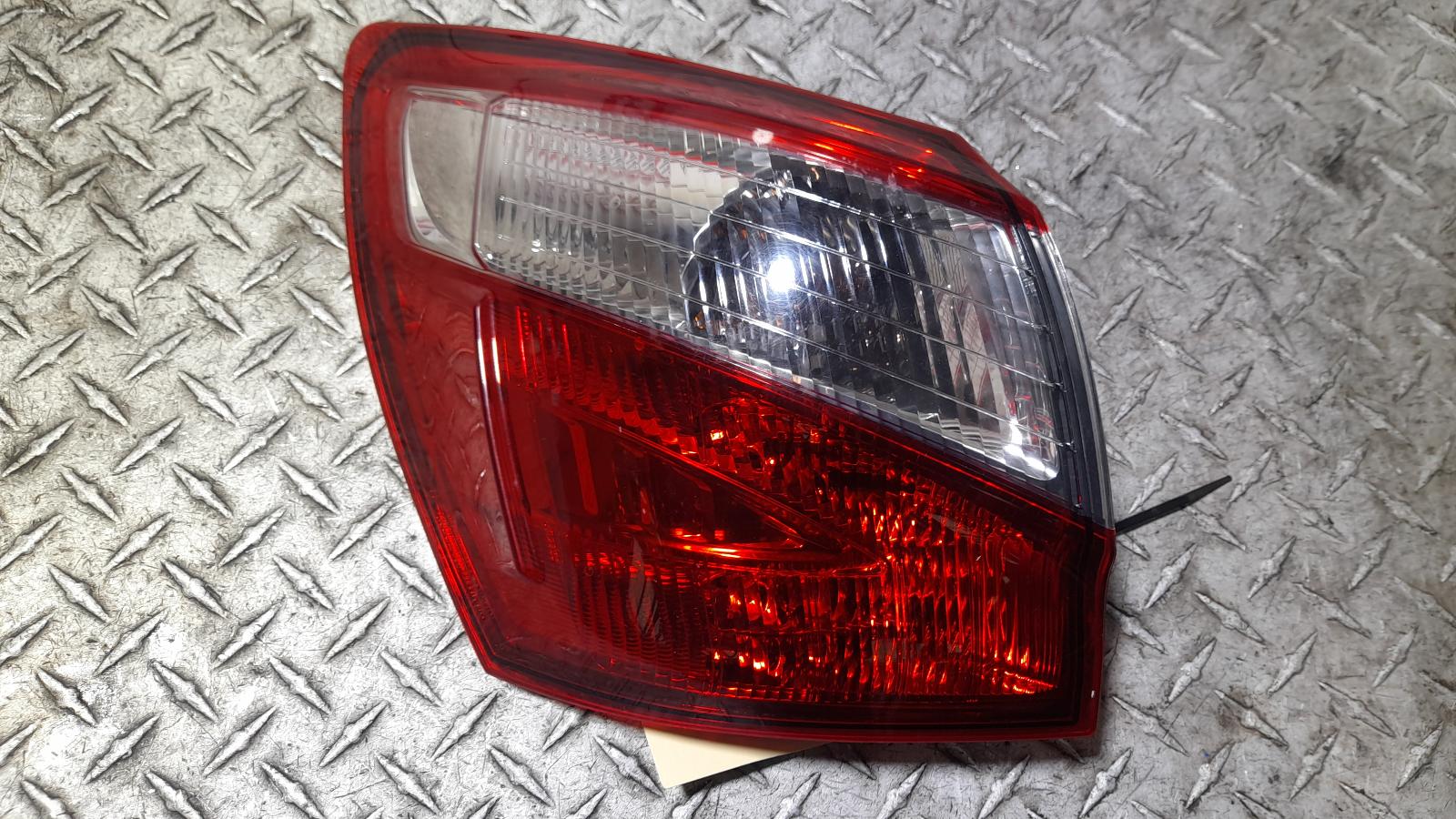 View Auto part Left Taillight Nissan Dualis 2013