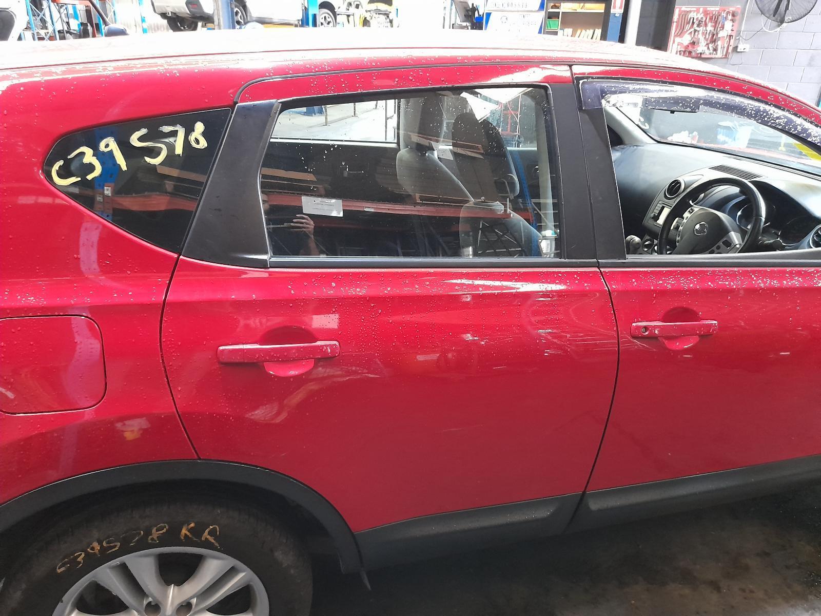 View Auto part Right Rear Wnd Reg/Motor Nissan Dualis 2013