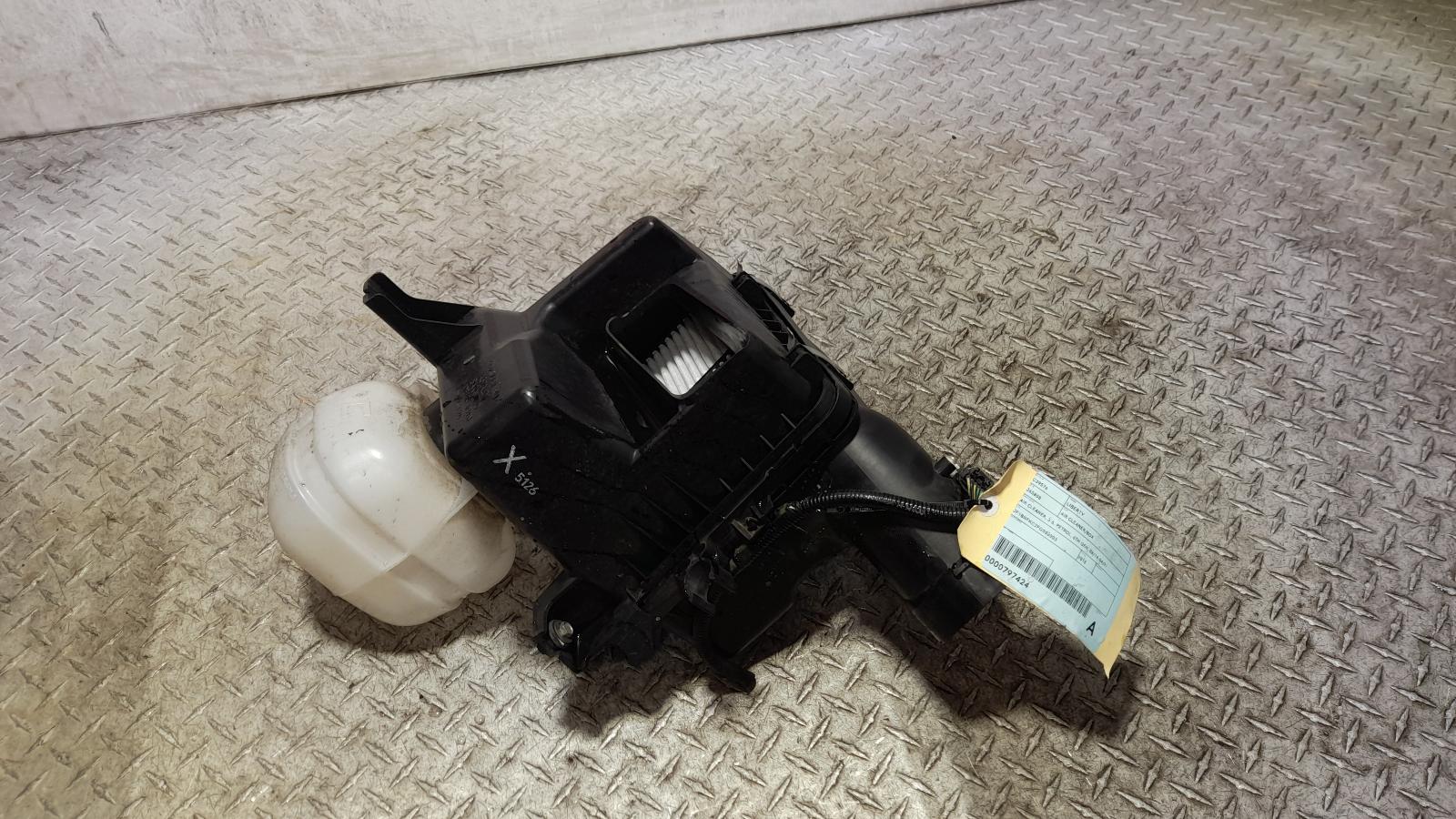 View Auto part Air Cleaner/Box Subaru Liberty 2015