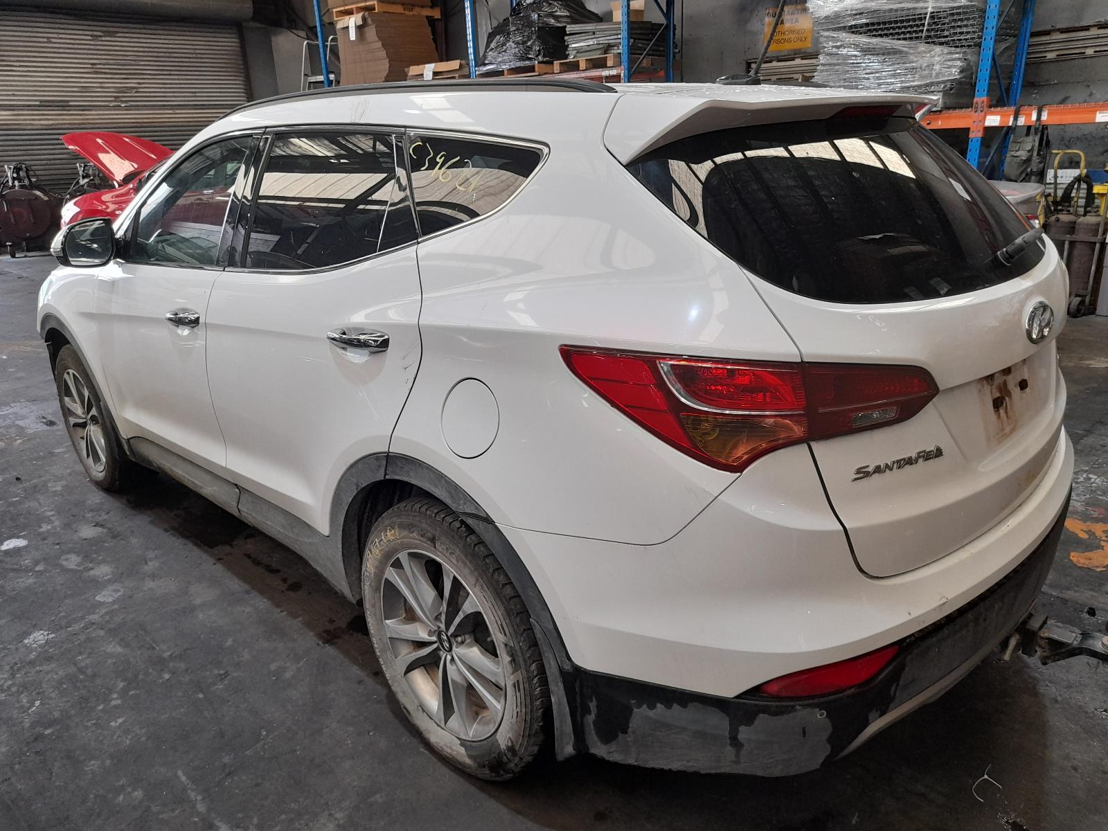 View Auto part Trans/Gearbox Hyundai Santa Fe 2015