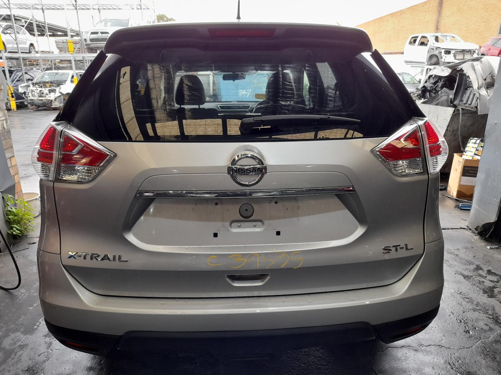 View Auto part Bootlid/Tailgate Nissan Xtrail 2015