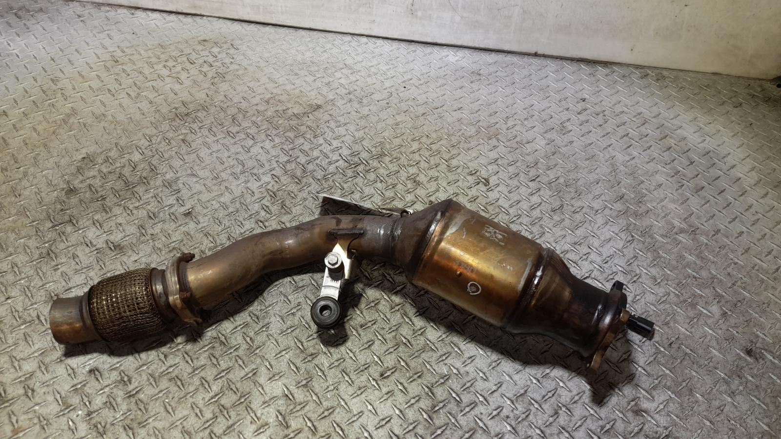 View Auto part Catalytic Converter Audi A4 2014