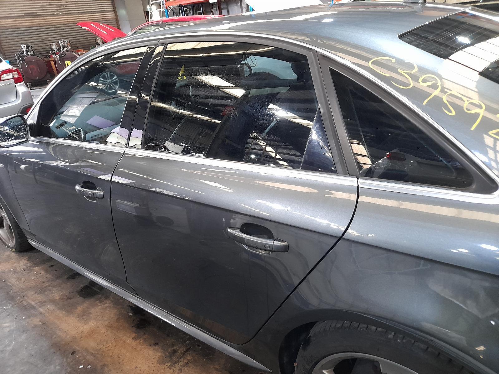 View Auto part Left Rear Door/Sliding Audi A4 2014