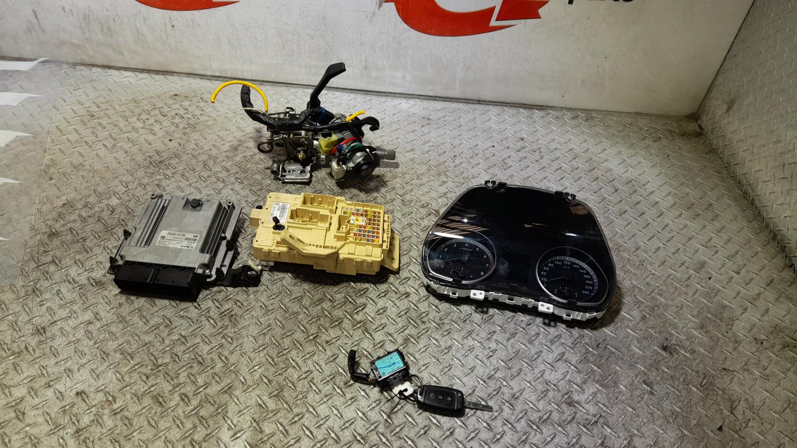 View Auto part Ecu Hyundai I30 2018
