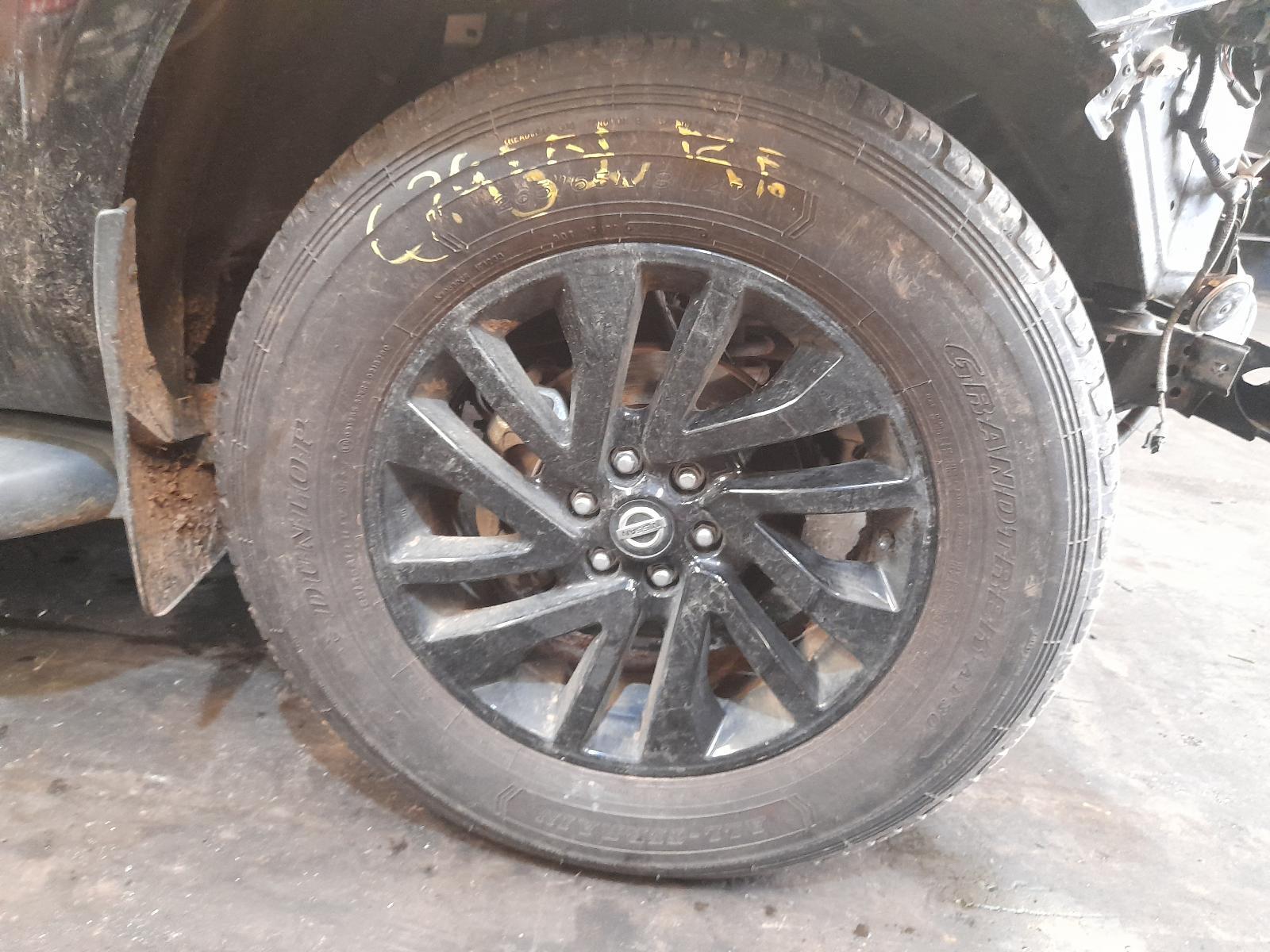 View Auto part Wheel Mag Nissan Navara 2020