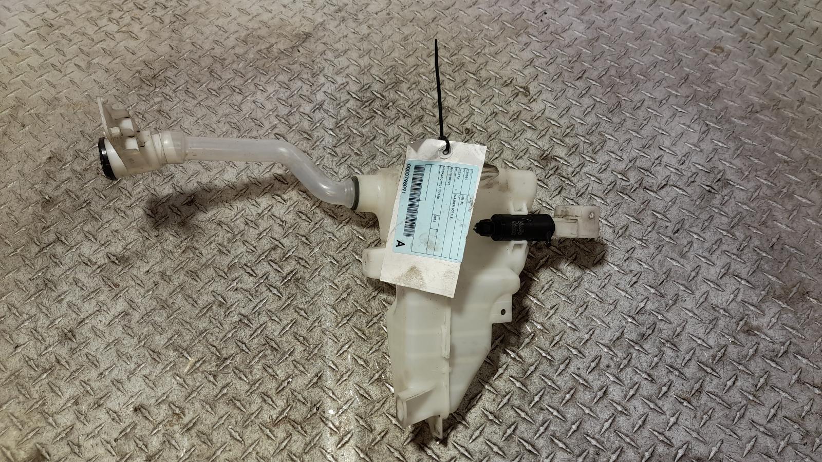 View Auto part Washer Bottle Toyota Hilux 2022