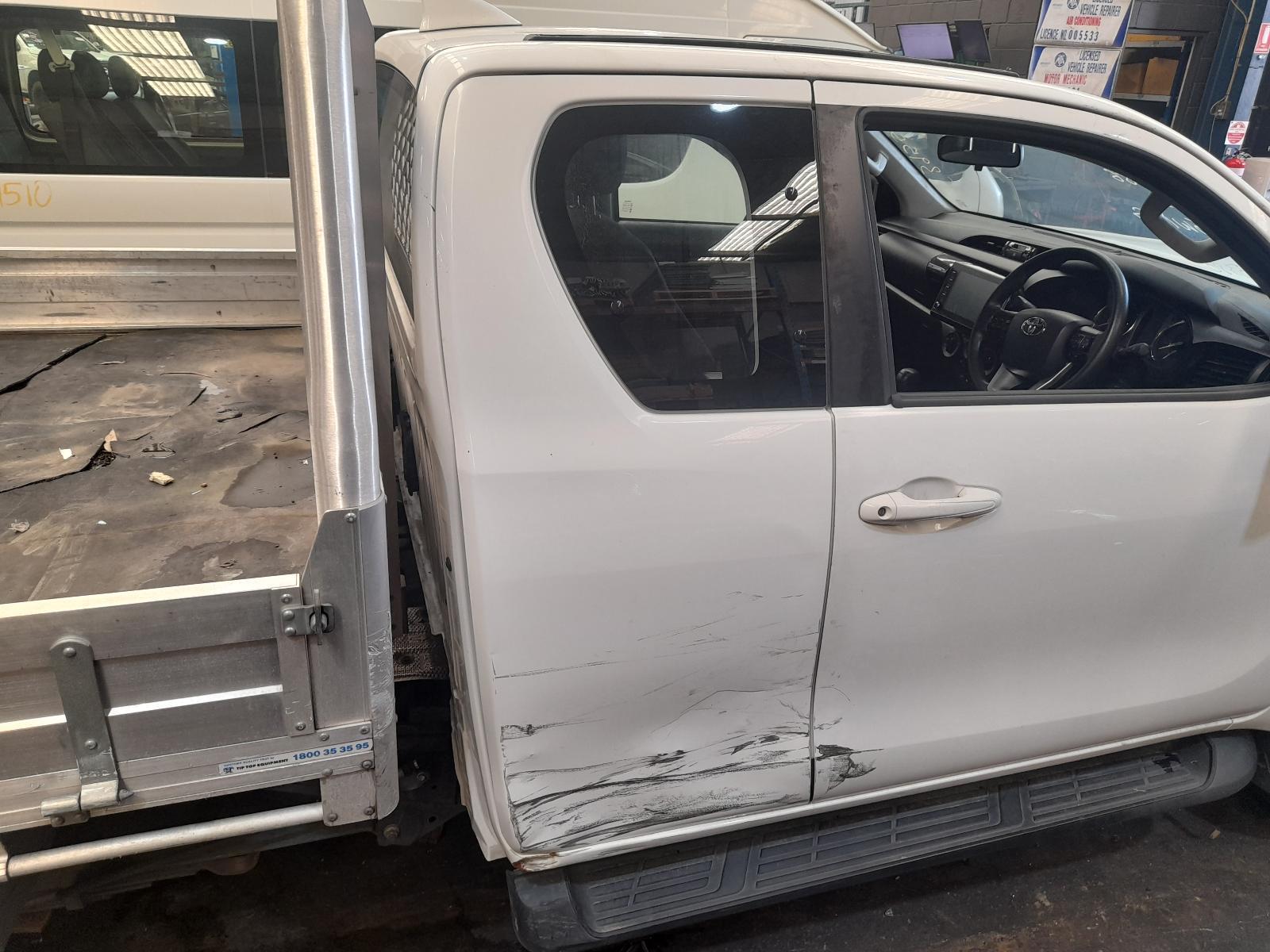 View Auto part Right Rear Door Window Toyota Hilux 2022