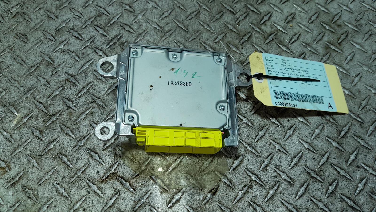 View Auto part Airbag Module/Sensor Toyota Hilux 2022