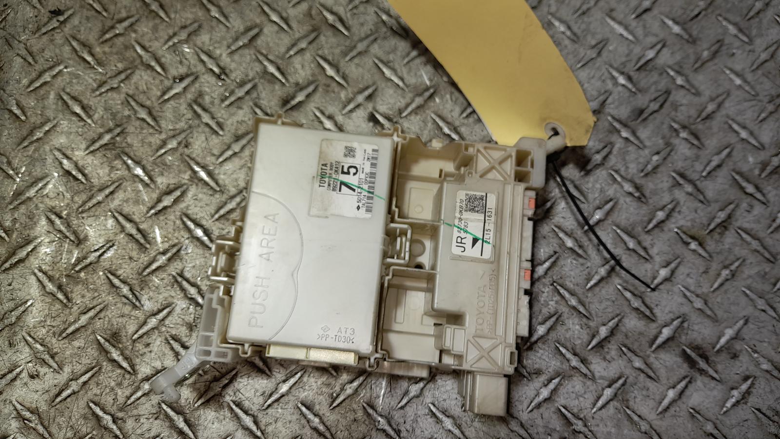 View Auto part Ecu Toyota Hilux 2022