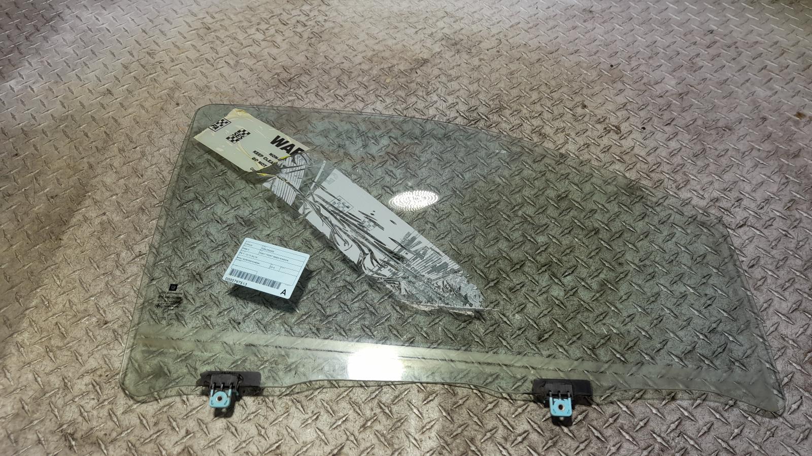 View Auto part Right Front Door Window Holden Colorado 2015