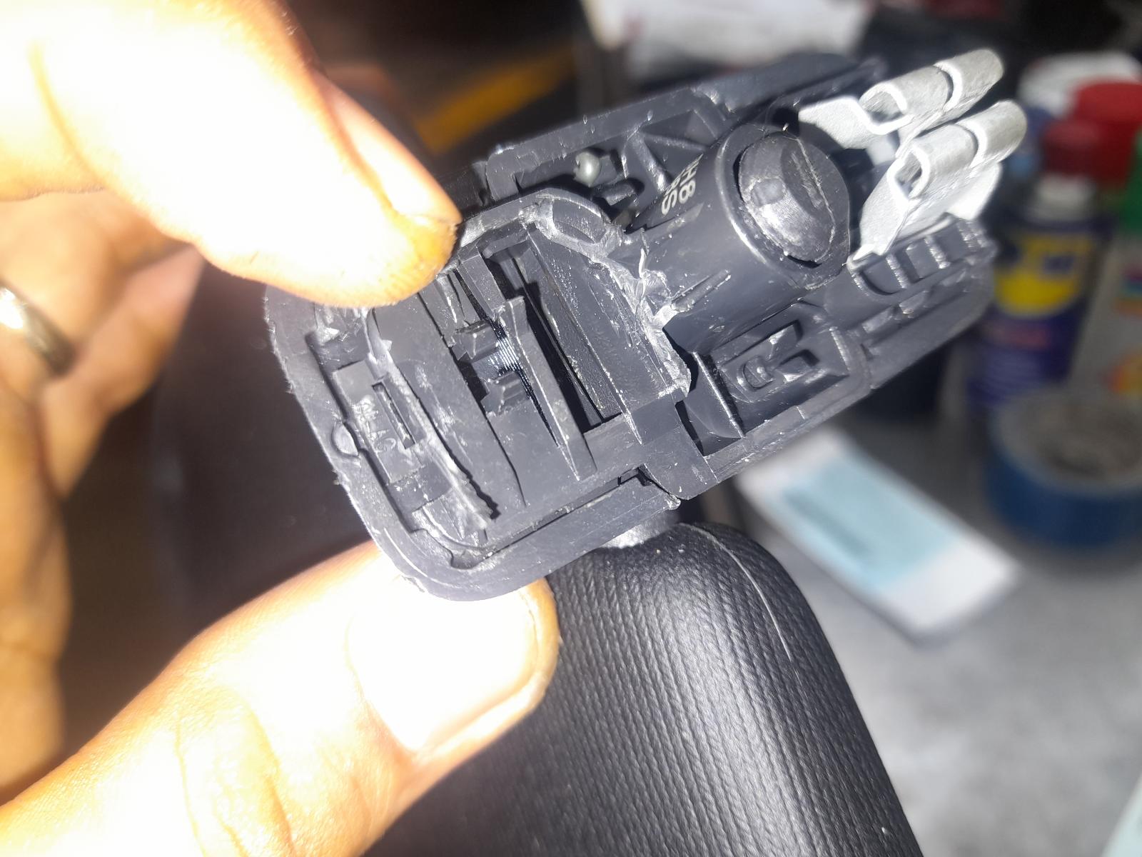 View Auto part Sunvisor Skoda Octavia 2016