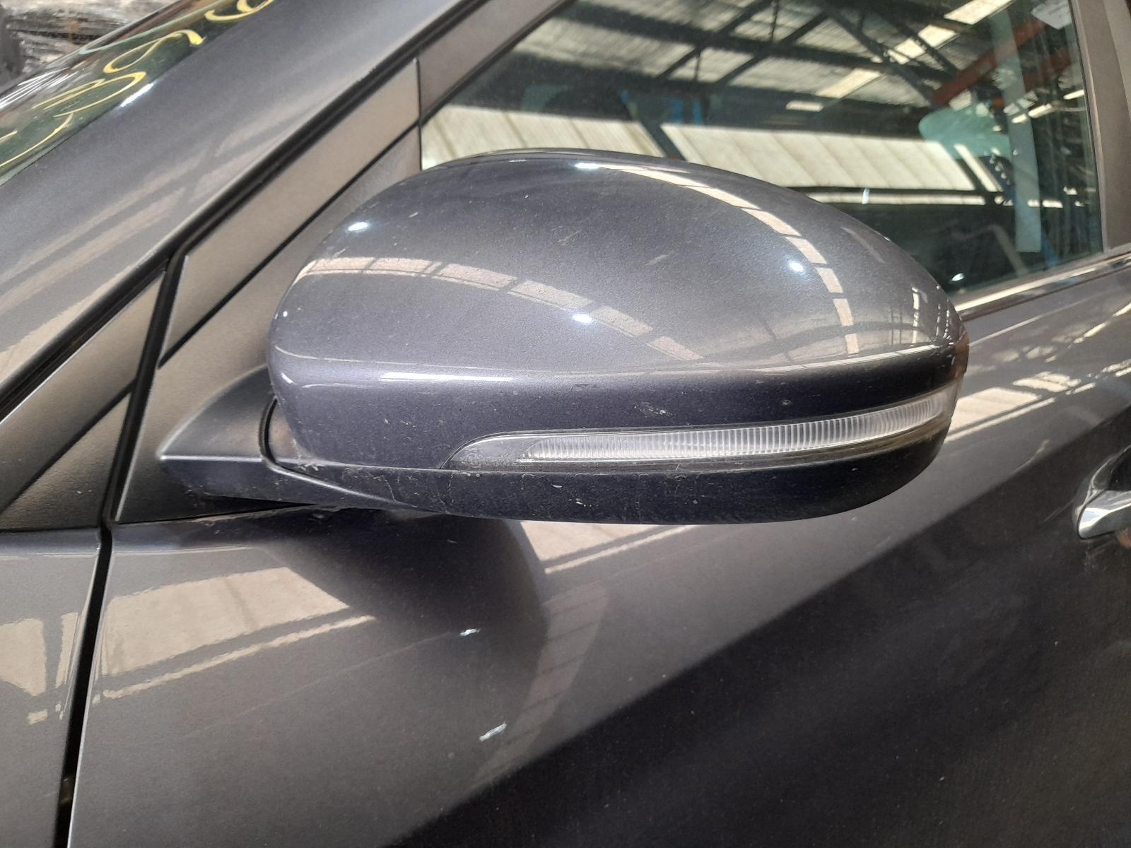 View Auto part Left Door Mirror Hyundai Tucson 2017