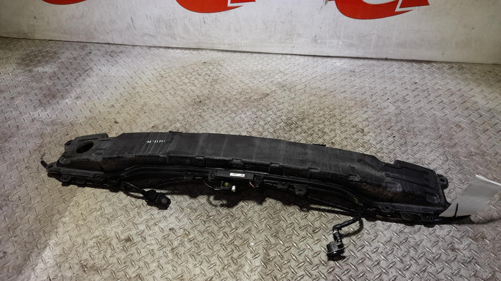 View Auto part R/Bar Bracket/Reinfo Hyundai Tucson 2017