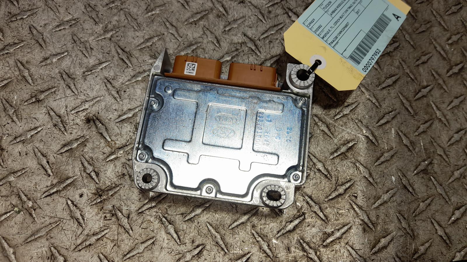 View Auto part Airbag Module/Sensor Hyundai Tucson 2017