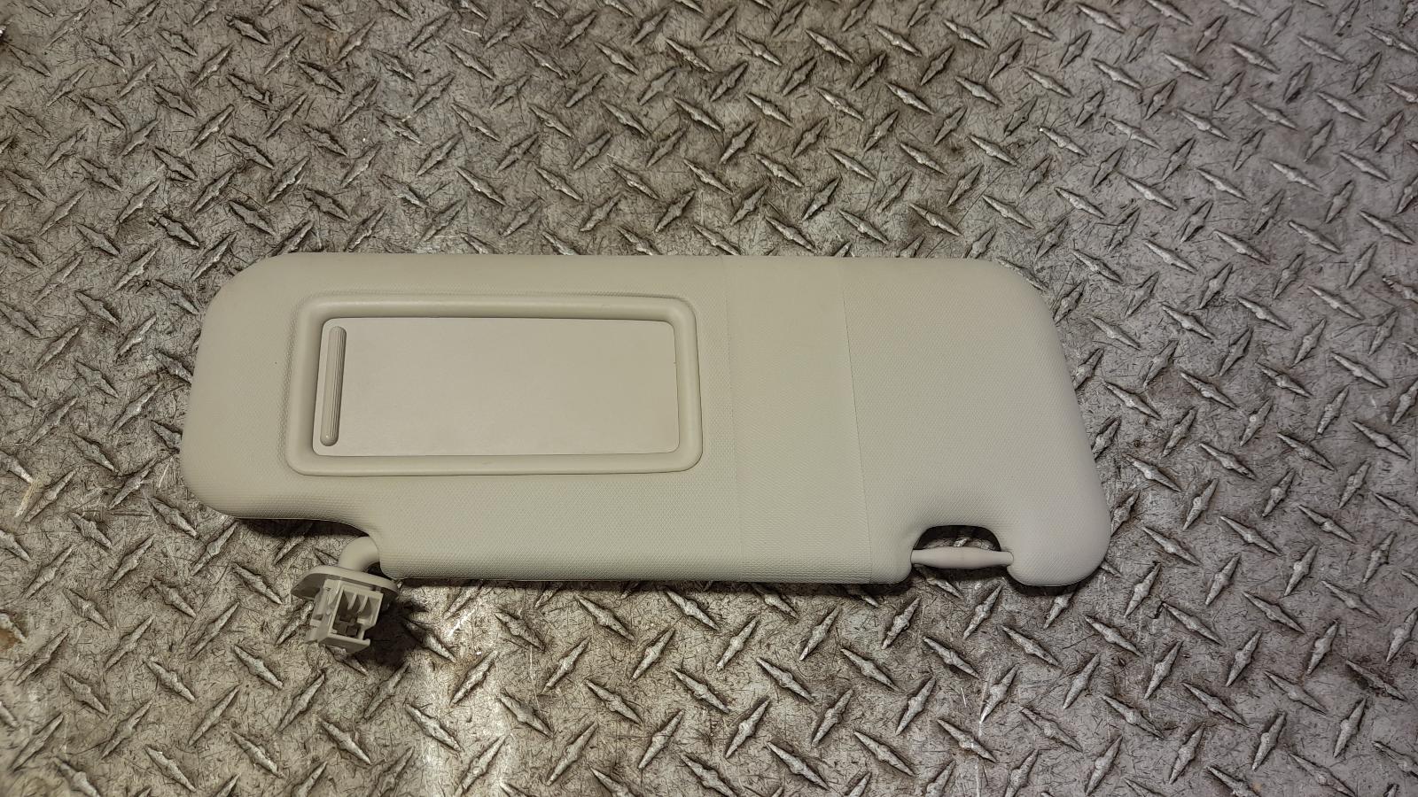 View Auto part Sunvisor Mazda 3 2017