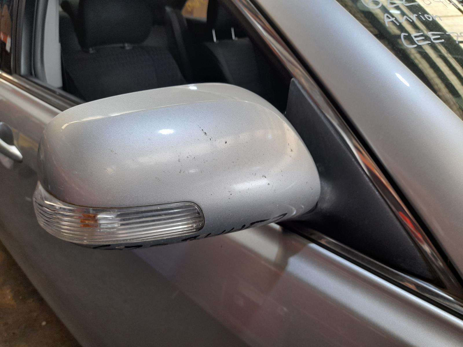 View Auto part Right Door Mirror Toyota Aurion 2011