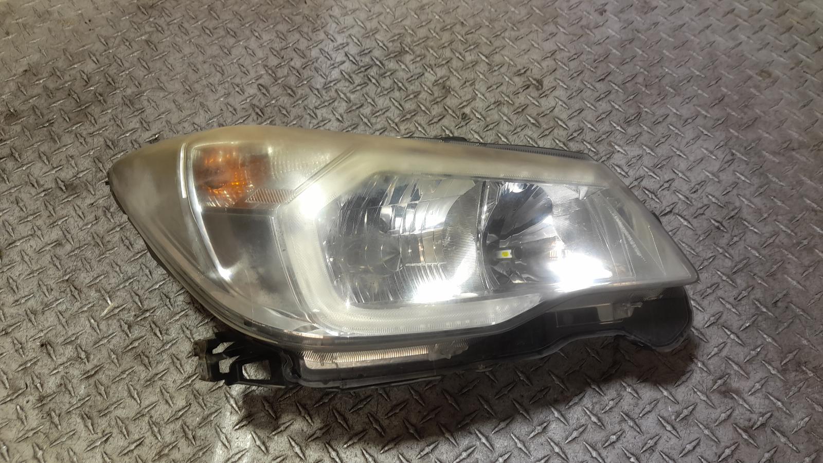 View Auto part Right Headlamp Subaru Forester 2013