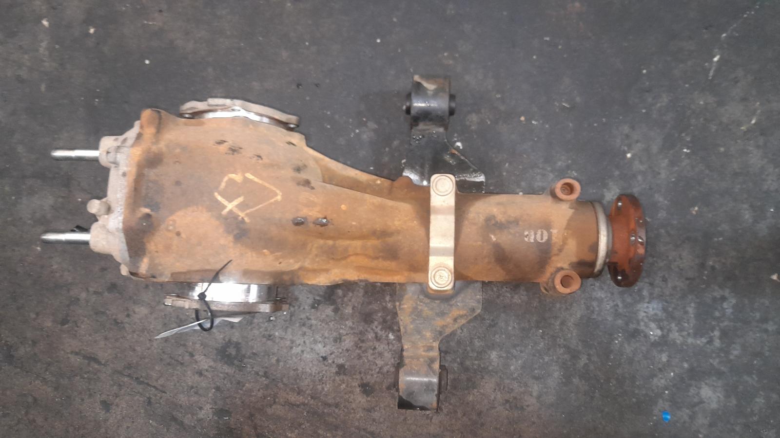 View Auto part Differential Centre Subaru Forester 2013
