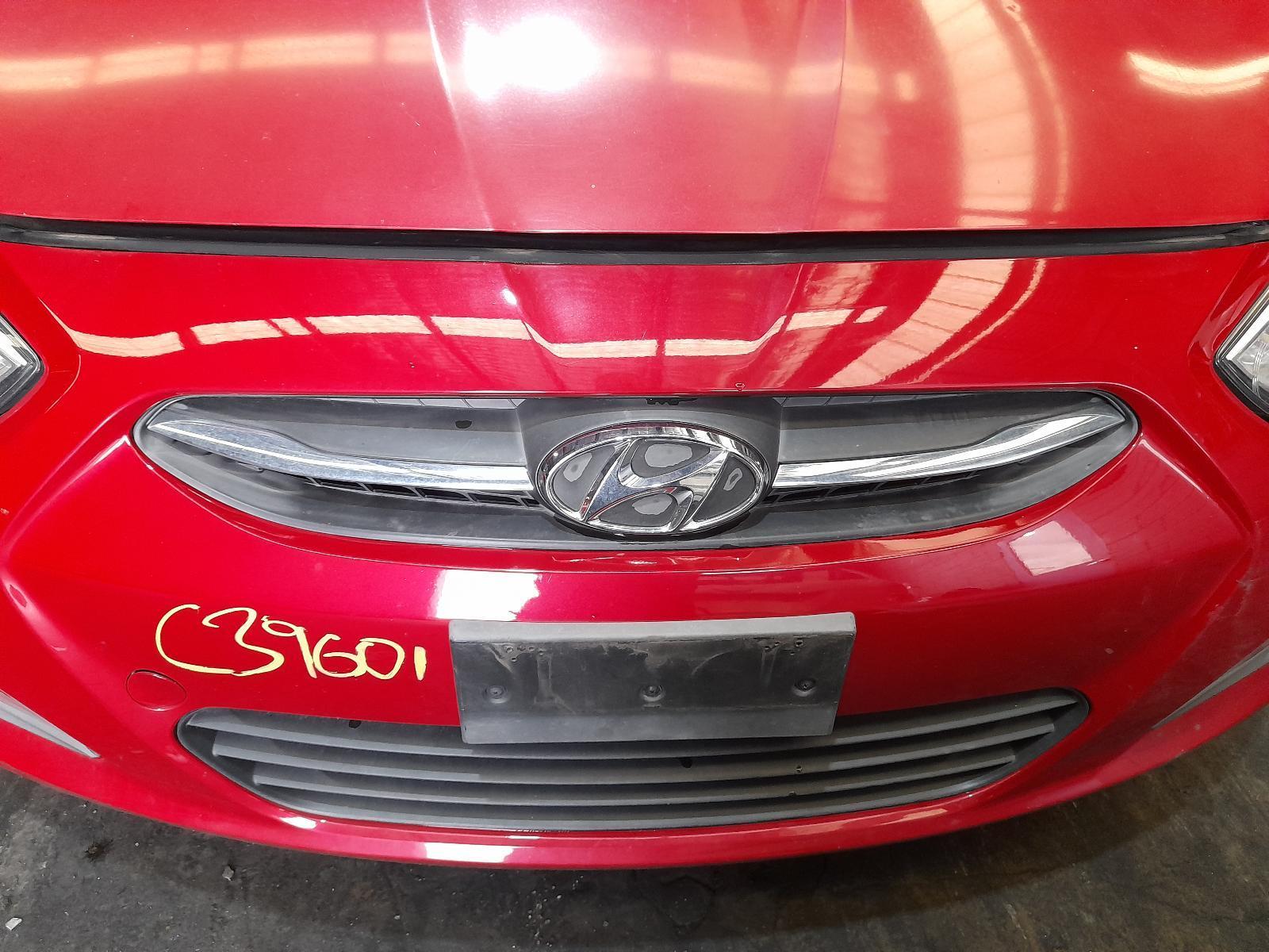 View Auto part Grille Hyundai Accent 2015