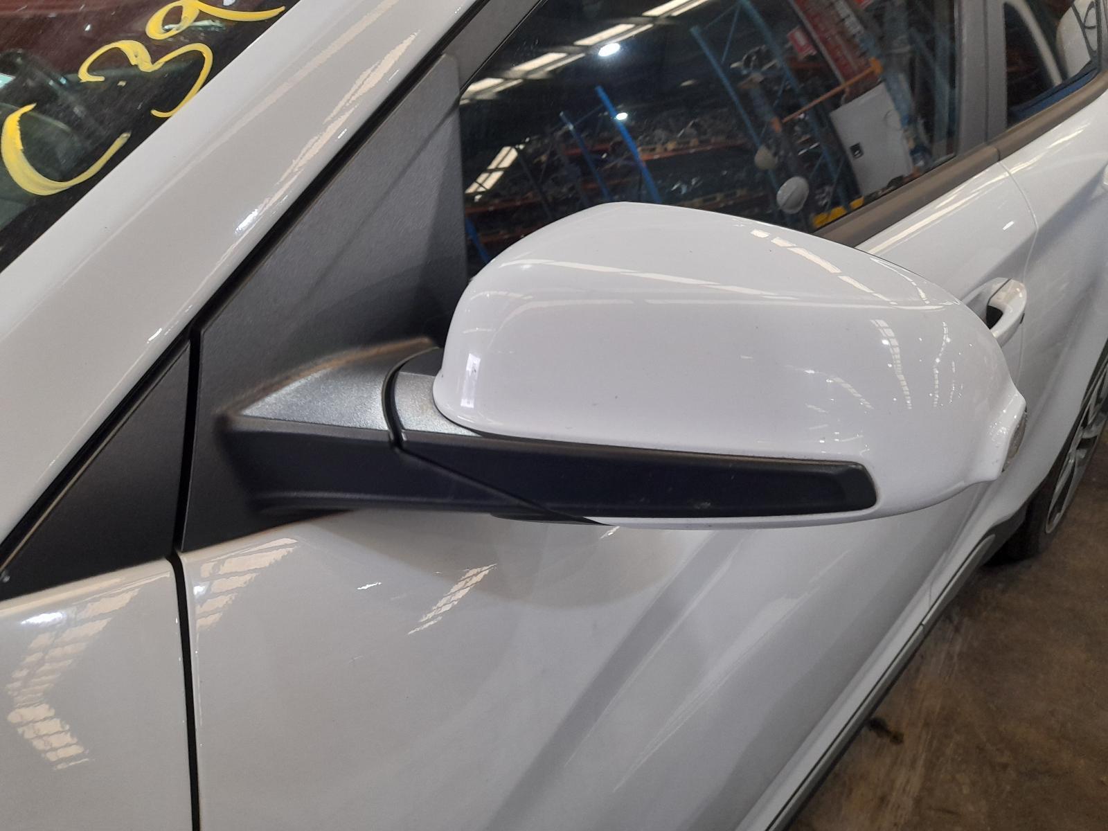 View Auto part Left Door Mirror Hyundai Kona 2017