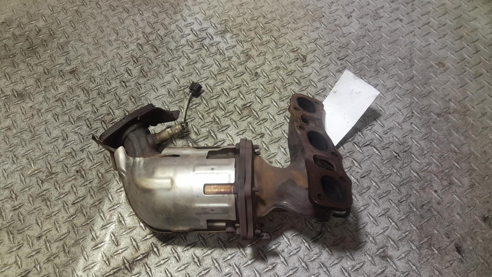 View Auto part Catalytic Converter Nissan Pathfinder 2015