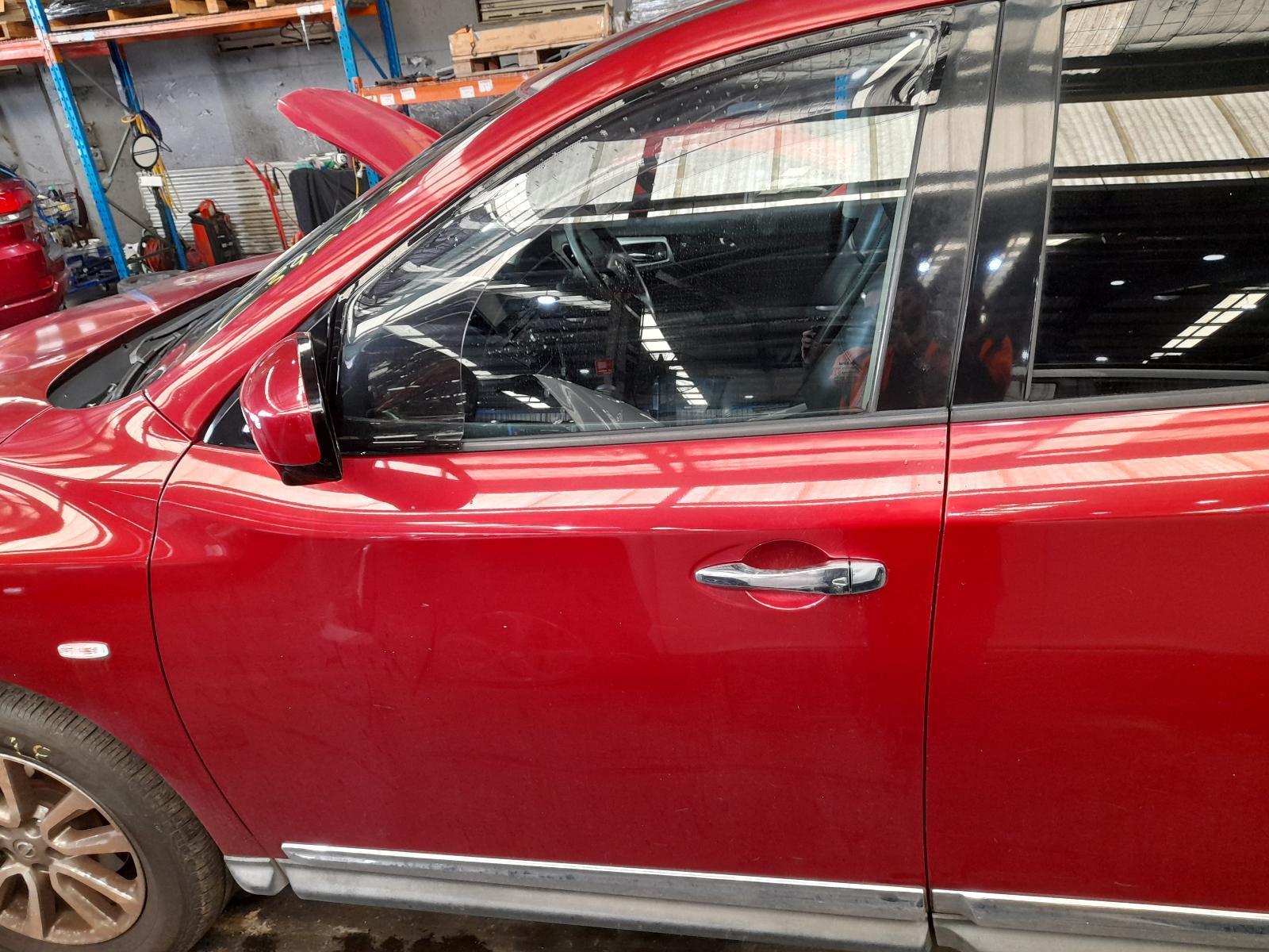 View Auto part Left Front Door Window Nissan Pathfinder 2015