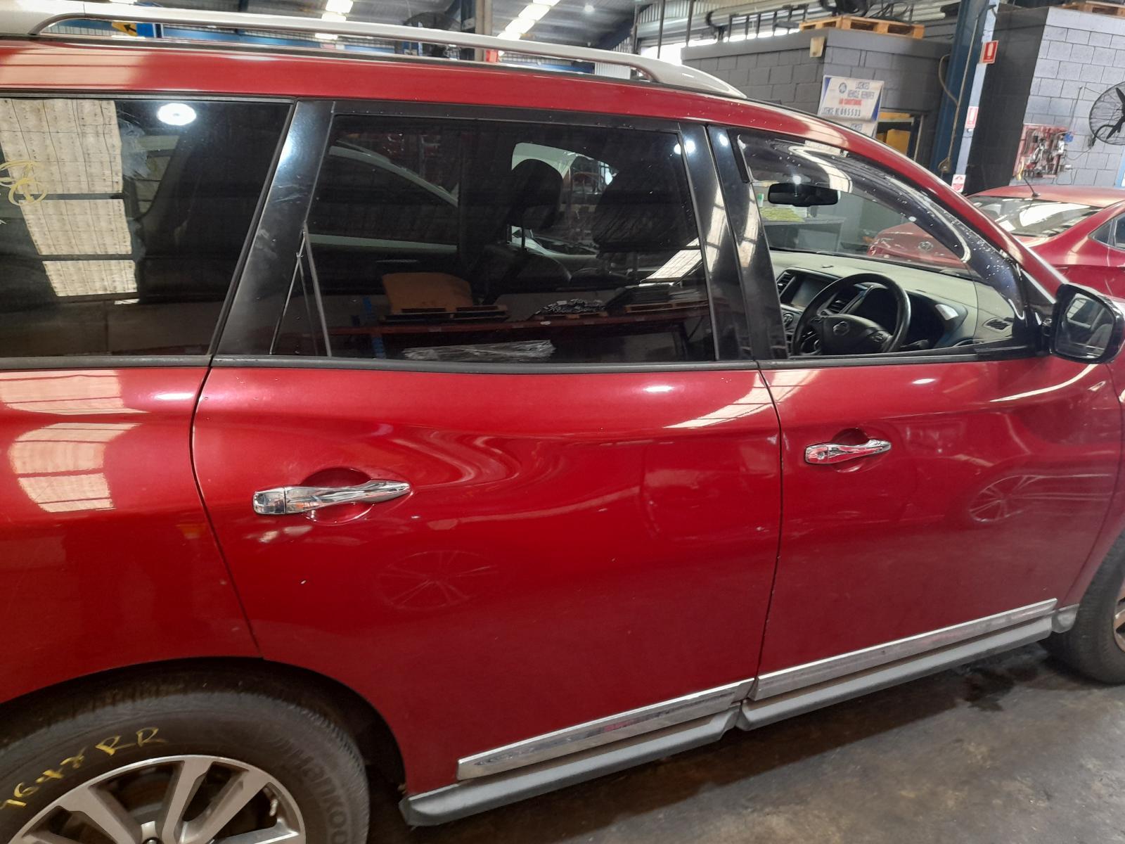 View Auto part Right Rear Wnd Reg/Motor Nissan Pathfinder 2015