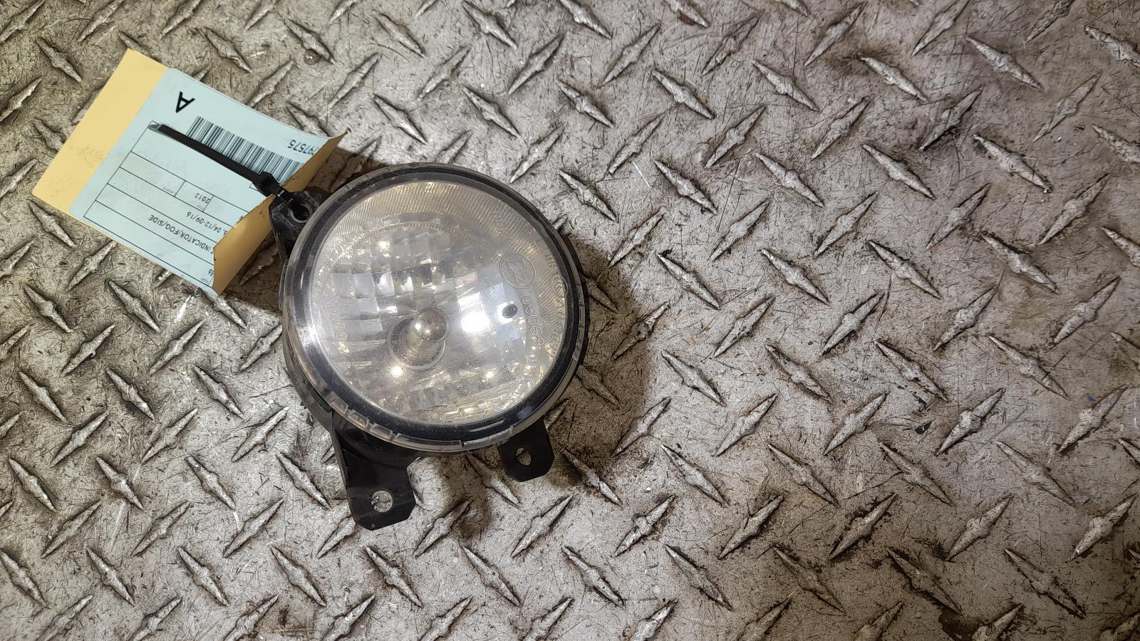 View Auto part Right Indicator/Fog/Side Toyota 86 2012