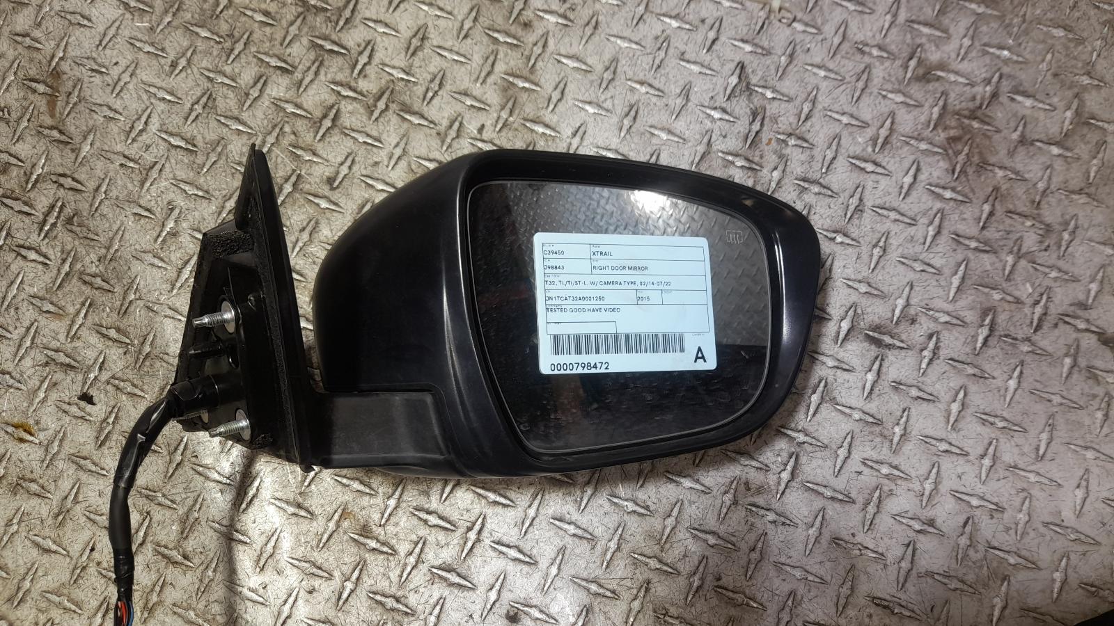 View Auto part Right Door Mirror Nissan Xtrail 2015