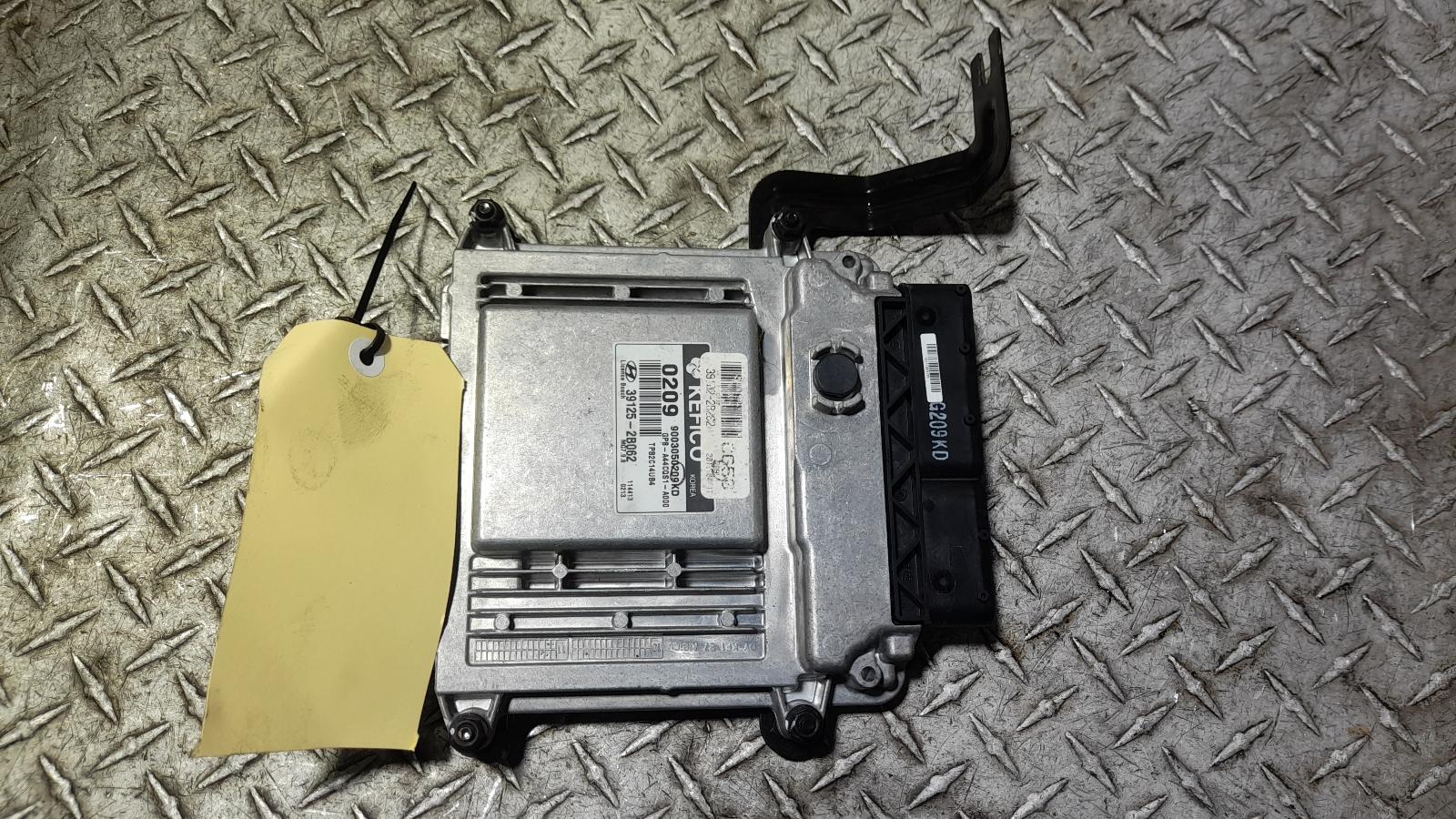 View Auto part Ecu Hyundai I20 2011