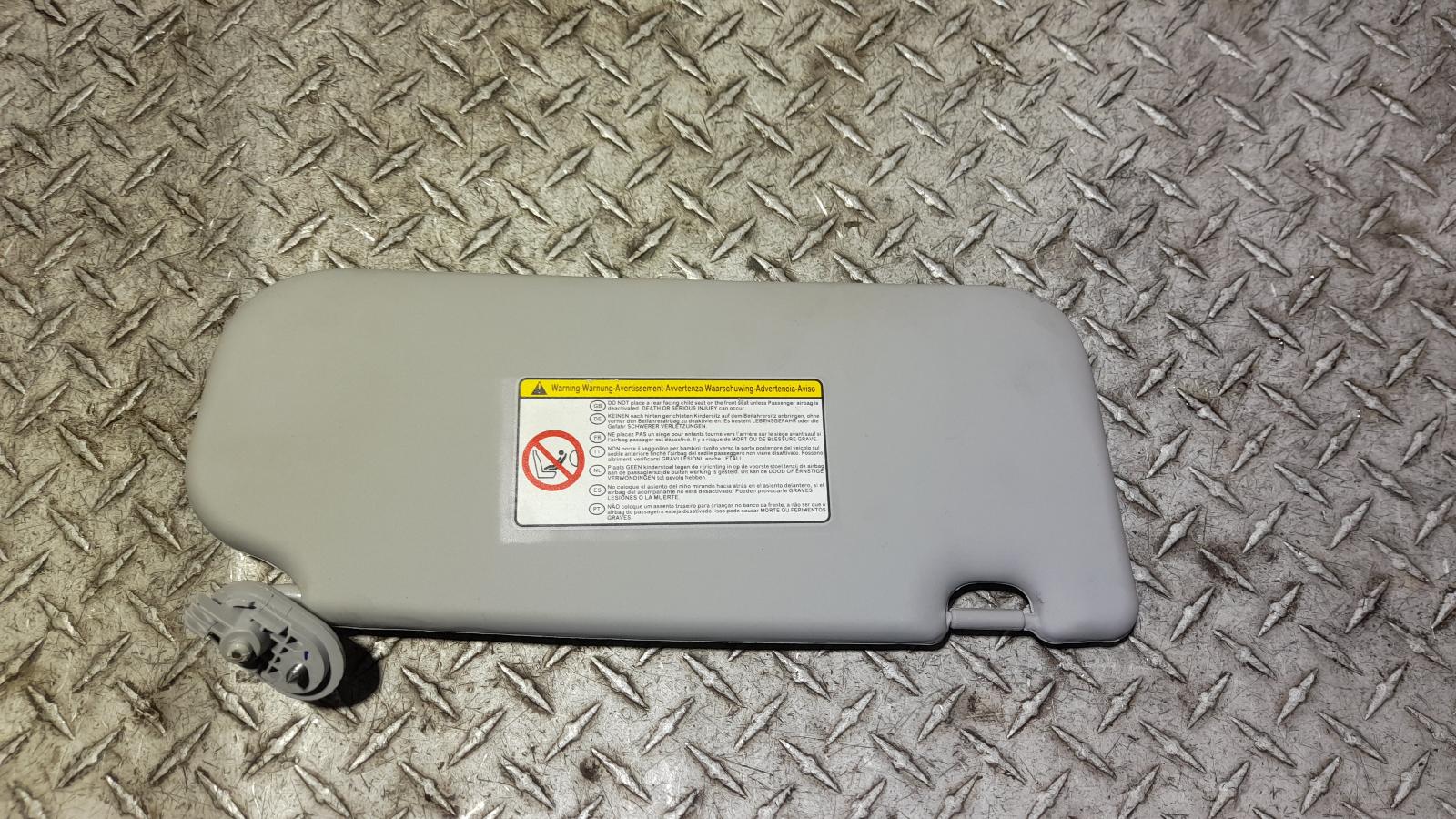 View Auto part Sunvisor Hyundai I20 2011