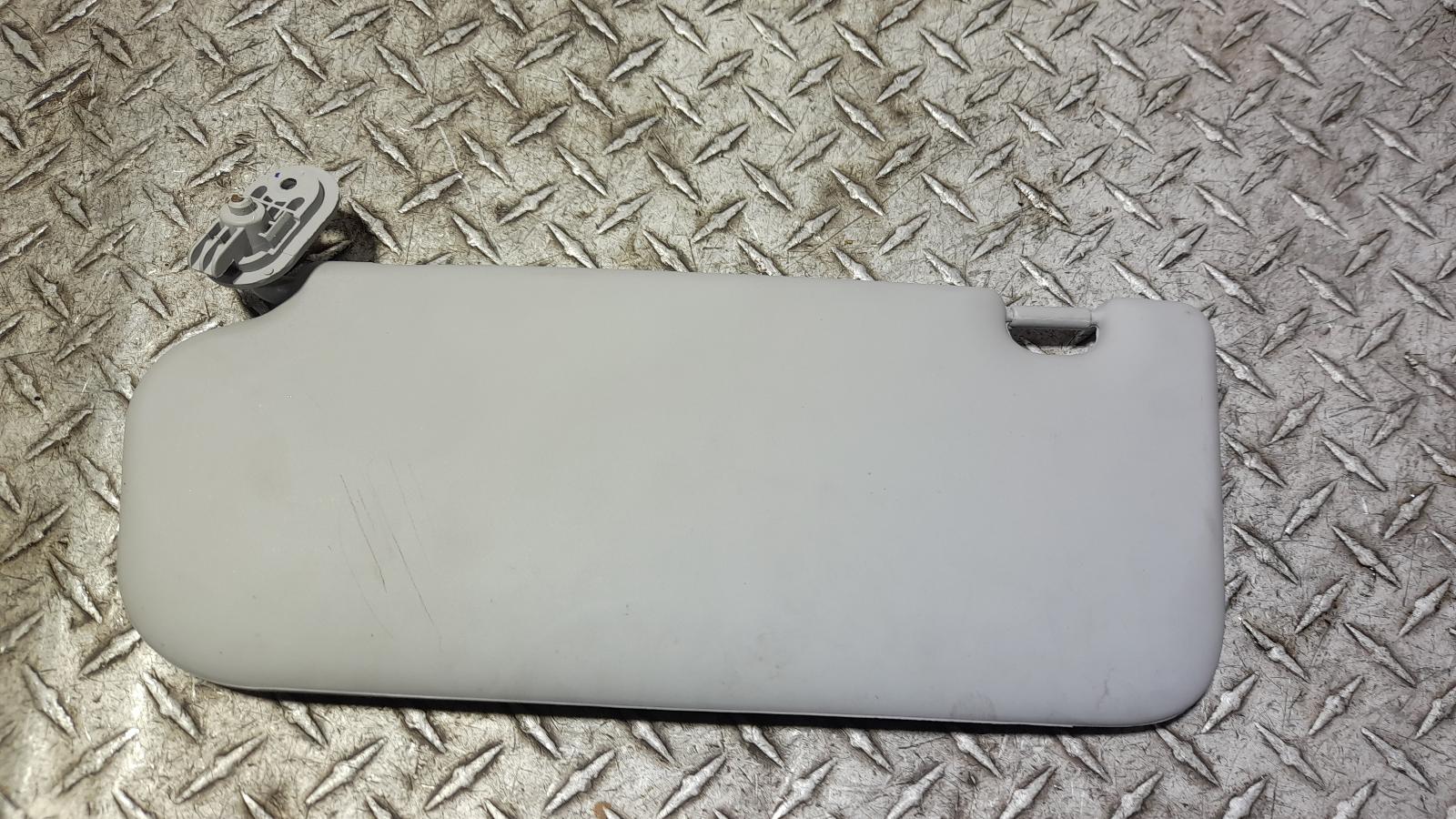 View Auto part Sunvisor Hyundai I20 2011