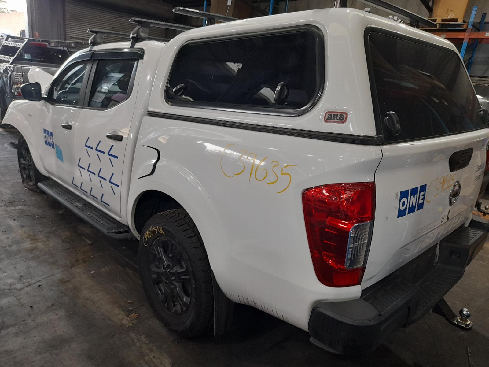View Auto part Tonneau/Cover Nissan Navara 2023