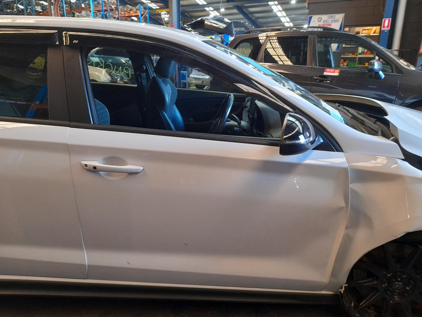 View Auto part Right Front Door Window Hyundai I30 2020