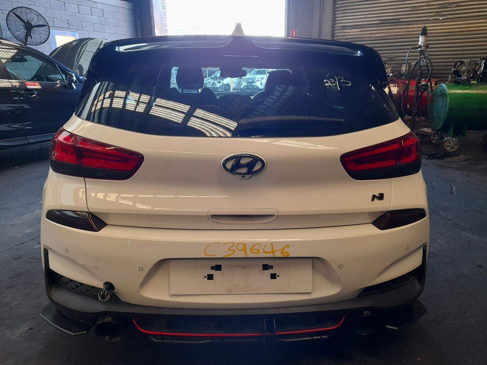 View Auto part Rear/Tailgate Glass Hyundai I30 2020