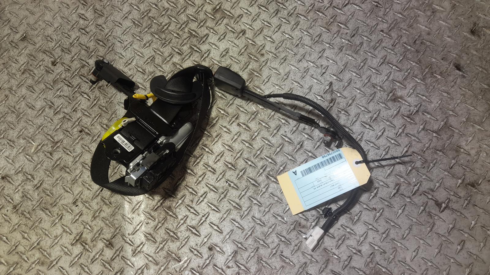 View Auto part Seatbelt/Stalk Hyundai I30 2020