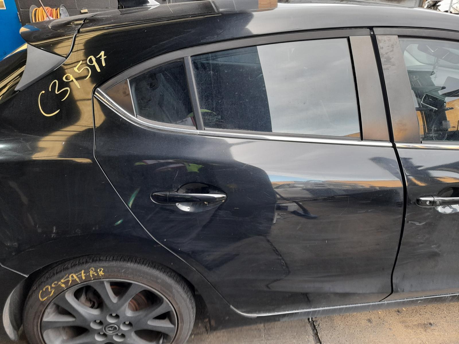 View Auto part Right Rear Wnd Reg/Motor Mazda 3 2014