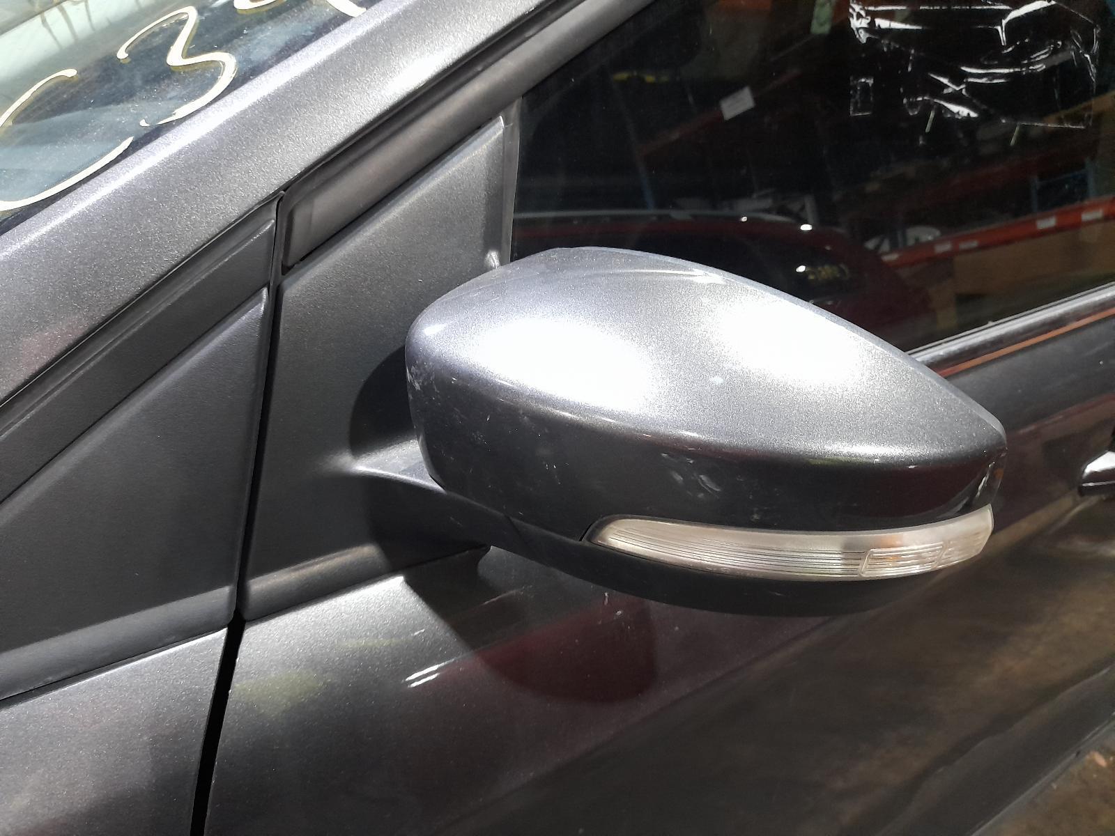 View Auto part Left Door Mirror Ford Kuga 2016