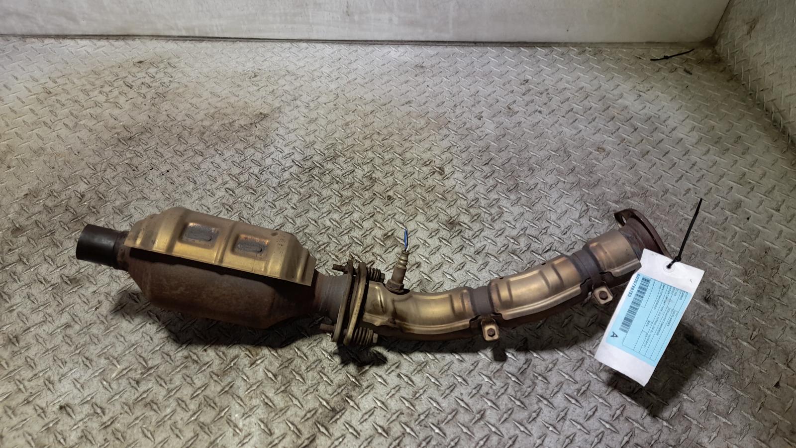 View Auto part Catalytic Converter Mitsubishi Outlander 2016