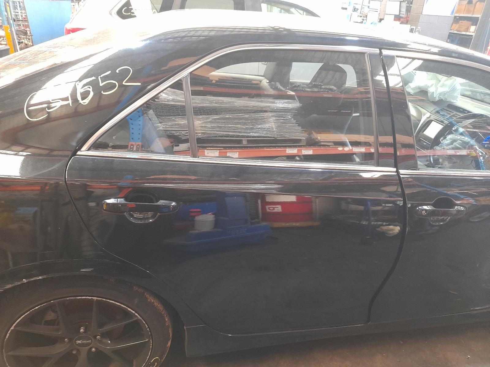 View Auto part Right Rear Wnd Reg/Motor Toyota Aurion 2016
