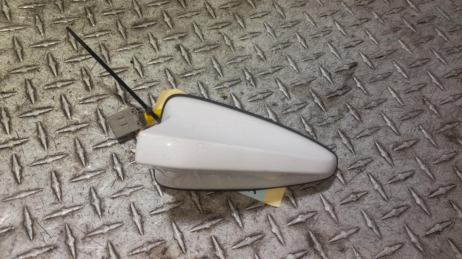 View Auto part Antenna Hyundai I30 2019