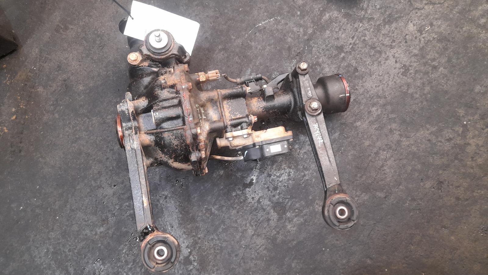 View Auto part Differential Centre Toyota Hilux 2018
