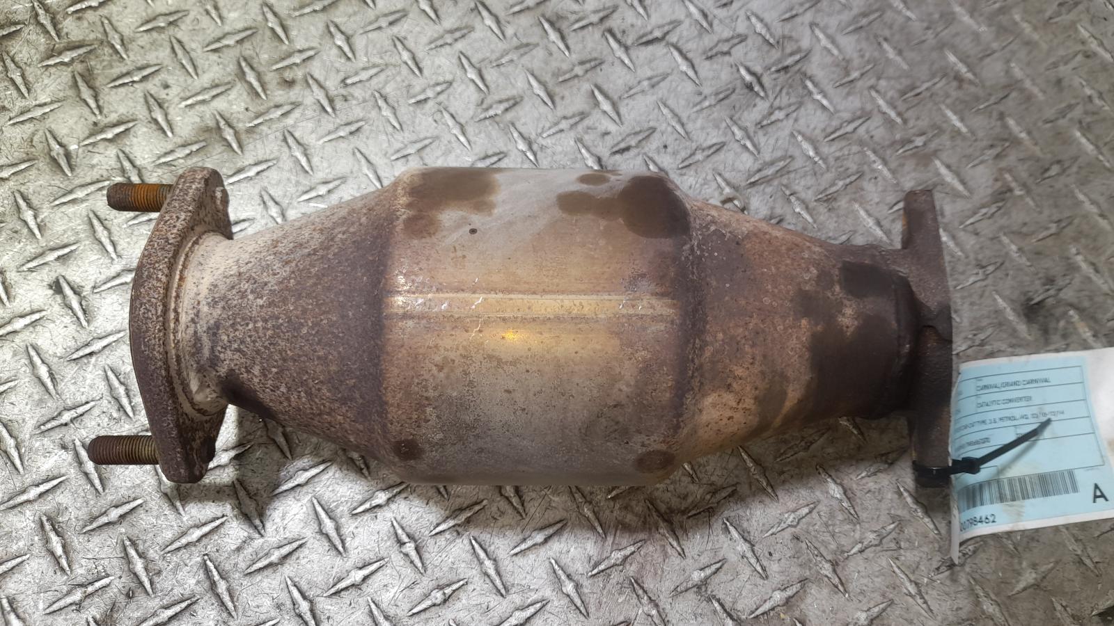 View Auto part Catalytic Converter Kia Carnival/grand Carnival 2013