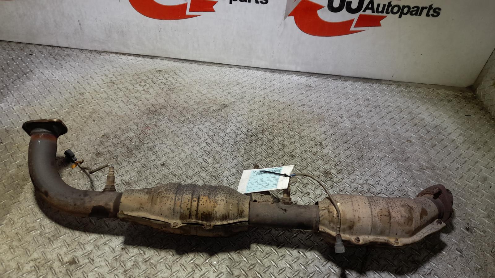 View Auto part Catalytic Converter Toyota Hiace 2012