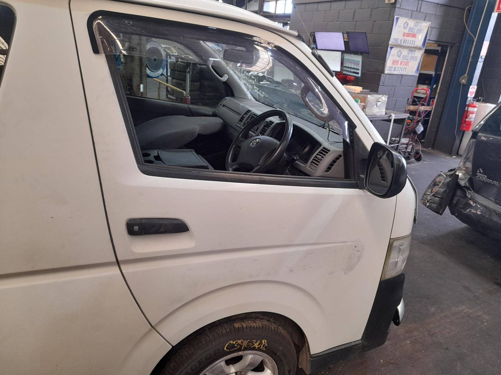 View Auto part Right Front Window Reg/Motor Toyota Hiace 2012