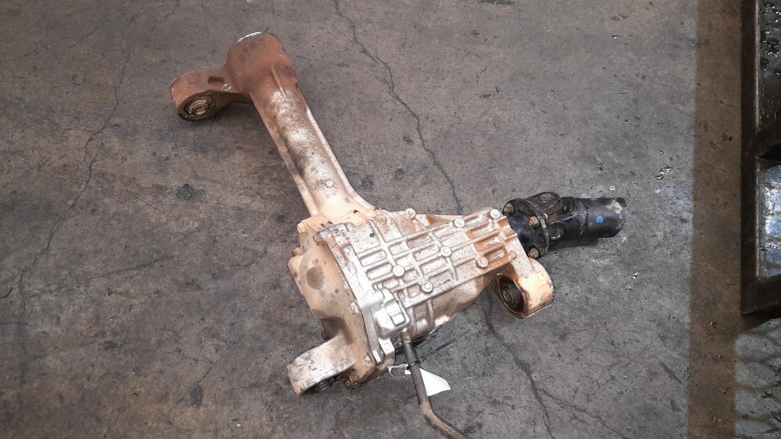 View Auto part Differential Centre Nissan Navara 2012