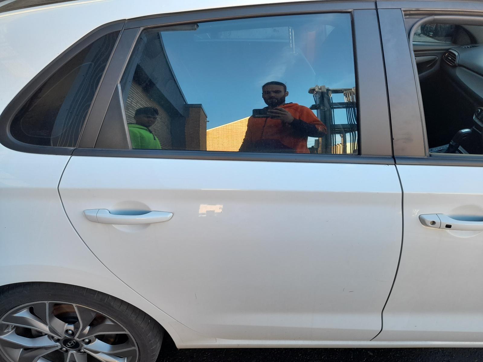 View Auto part Right Rear Side Glass Hyundai I30 2020